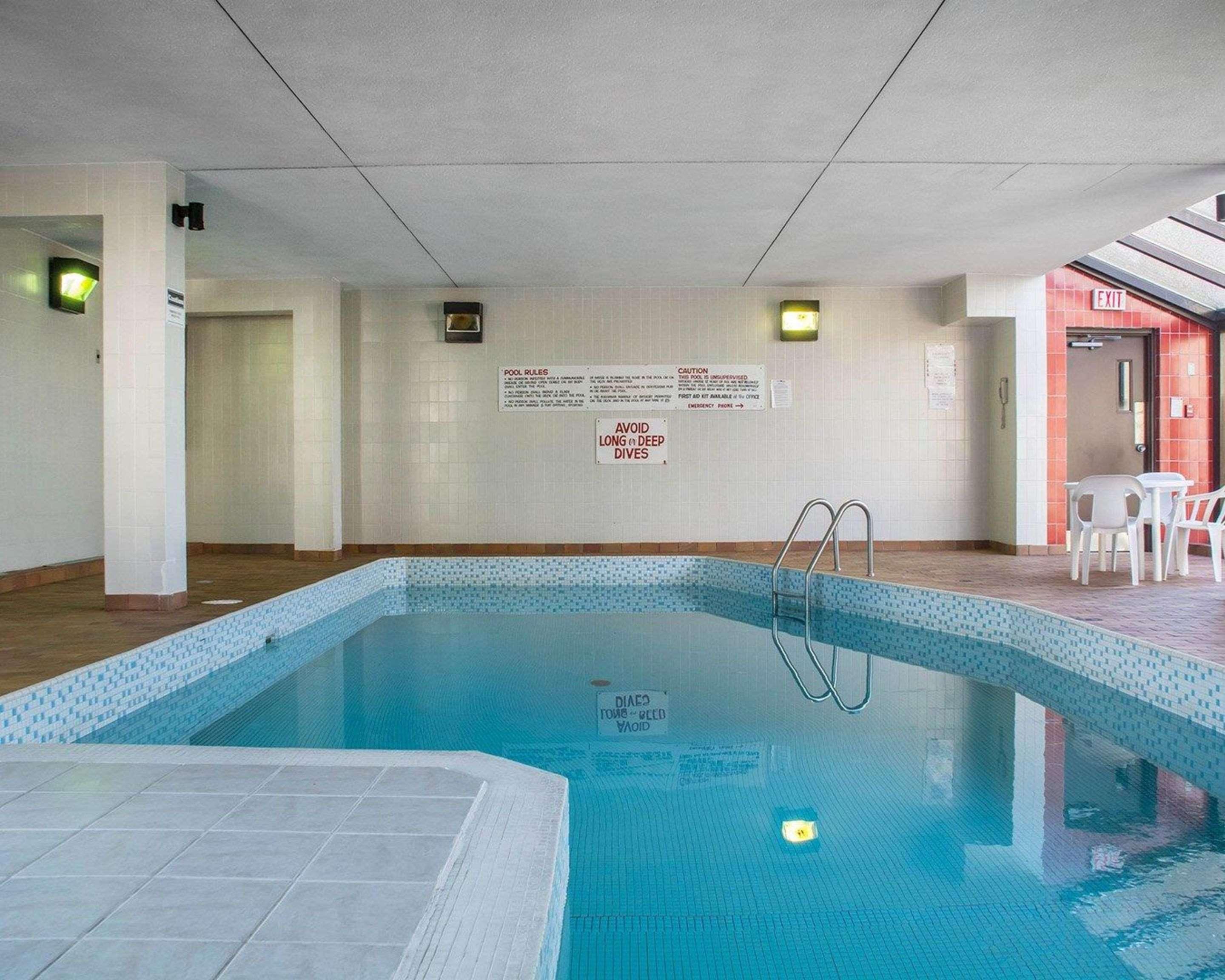 Econo Lodge By The Falls Niagara Şelalesi Dış mekan fotoğraf