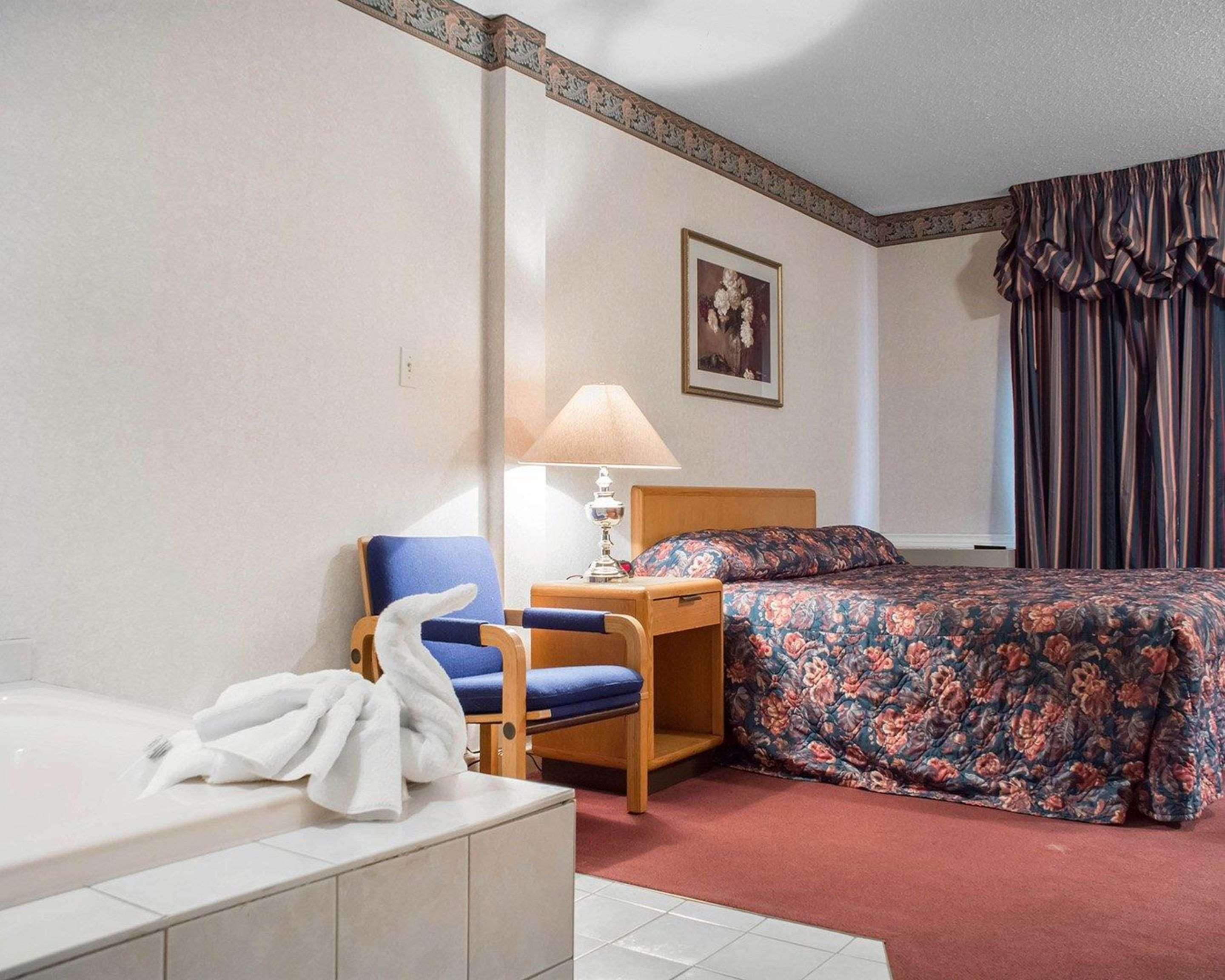 Econo Lodge By The Falls Niagara Şelalesi Dış mekan fotoğraf