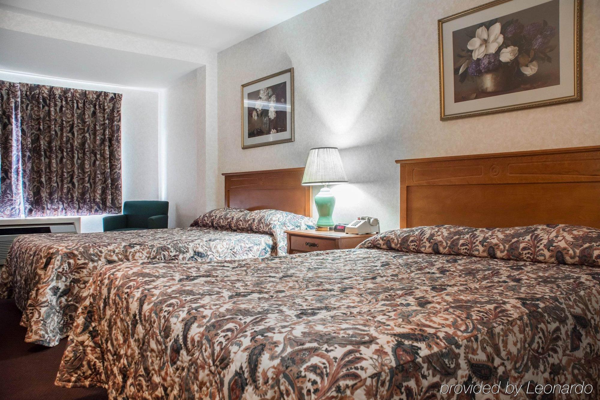 Econo Lodge By The Falls Niagara Şelalesi Dış mekan fotoğraf
