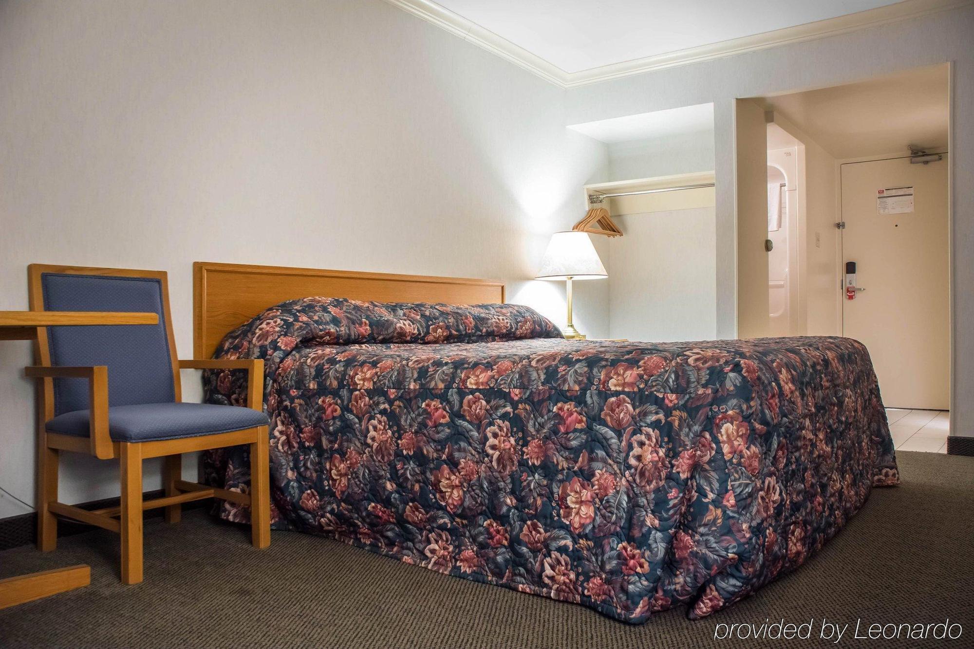 Econo Lodge By The Falls Niagara Şelalesi Dış mekan fotoğraf